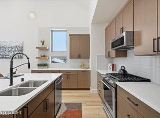 5372 Sandhill Loop, Anchorage, AK 99502