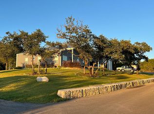 123 Valley View Trl, Comfort, TX 78013