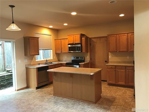 5th image of 1273 SE Koda Cir