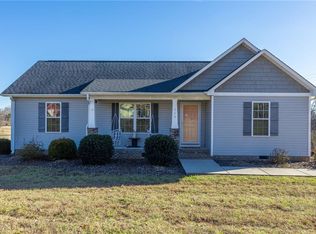 115 Mount Zion Loop Rd, Stokesdale, NC 27357