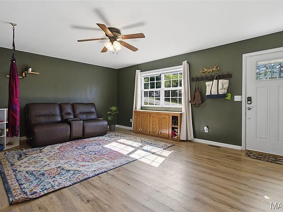 3rd image of 24441 Trolley Ln