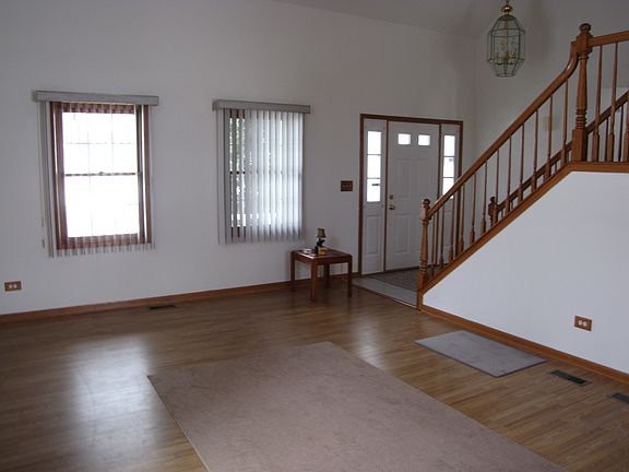 2nd image of 2241 Stonehaven Dr
