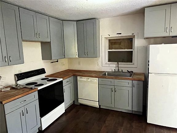 5th image of 5613 E 29th St