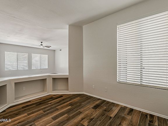 5th image of 18642 W SUNRISE Drive