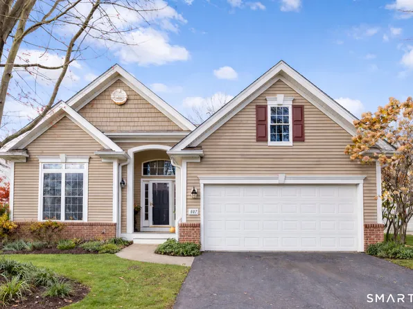 607 Championship Drive #607, Oxford, CT 06478