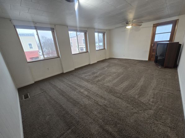 305 N Washington St #2