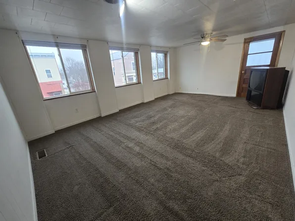 305 N Washington St #2, Melrose, WI 54642