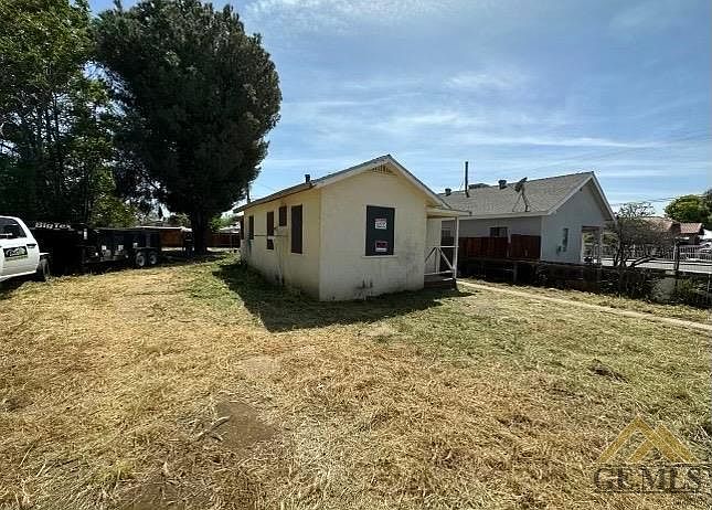 2nd image of 203 E Belle Ave