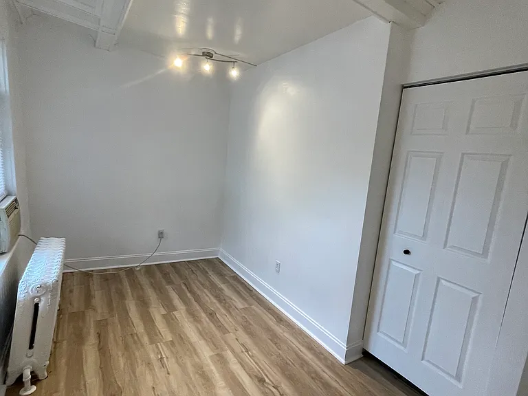 2421 Beechwood Blvd #2421B — Photo 33