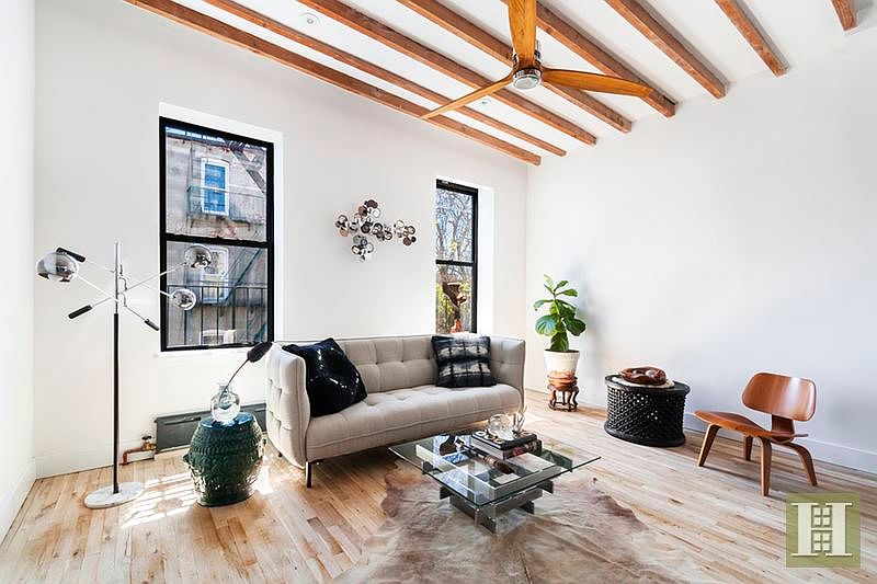 1st image of 338 Chauncey St APT 3A