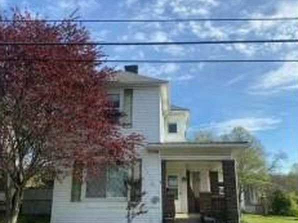 119 Vaughn St APT 1