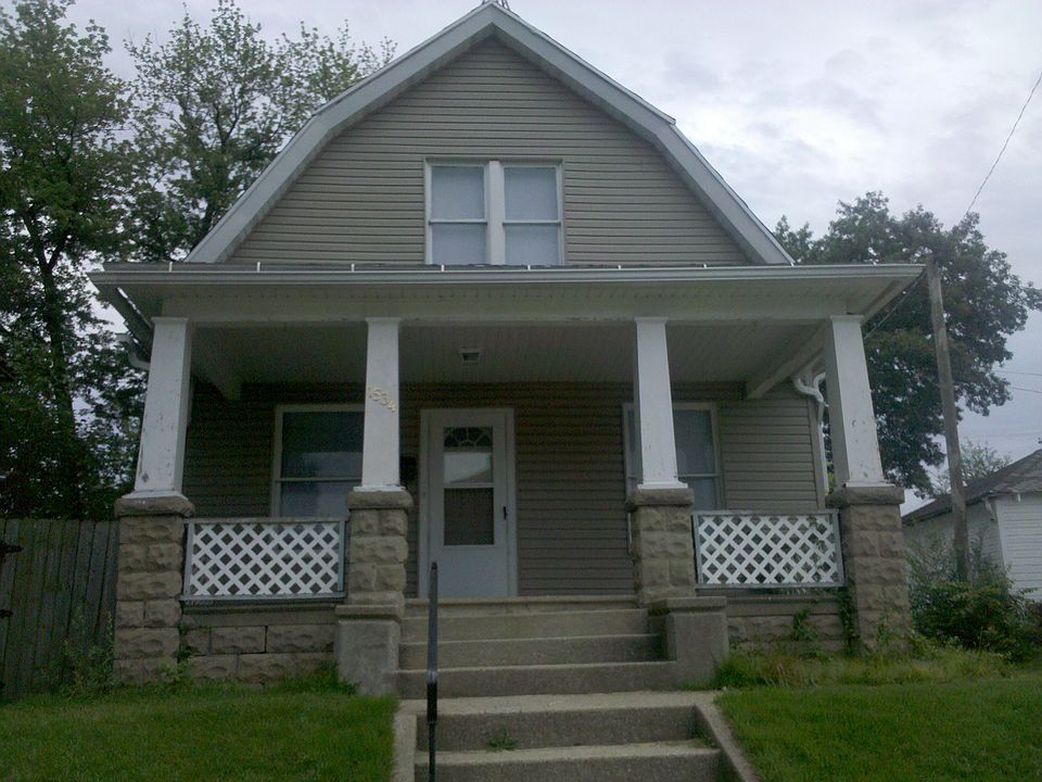 2nd image of 1534 Virginia St