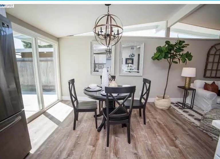 27768 Dolphin Ln — Photo 1