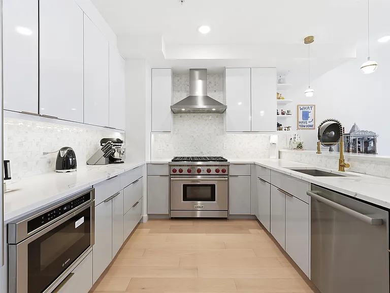206 Jefferson St #3 — Photo 1