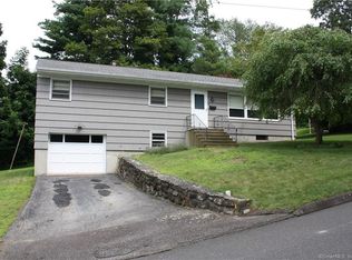 118 Delhurst Dr, Watertown, CT 06779