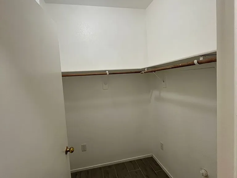 673 Peachy Canyon Cir #103 — Photo 38