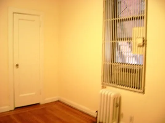 Rented by City Connections Realty | media 29