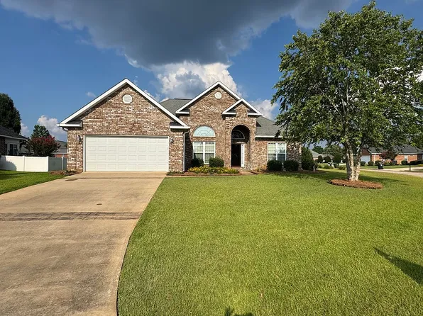 105 Rambling Creek Cv, Byron, GA 31008