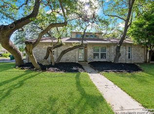 8542 Chimneyhill St, San Antonio, TX 78254
