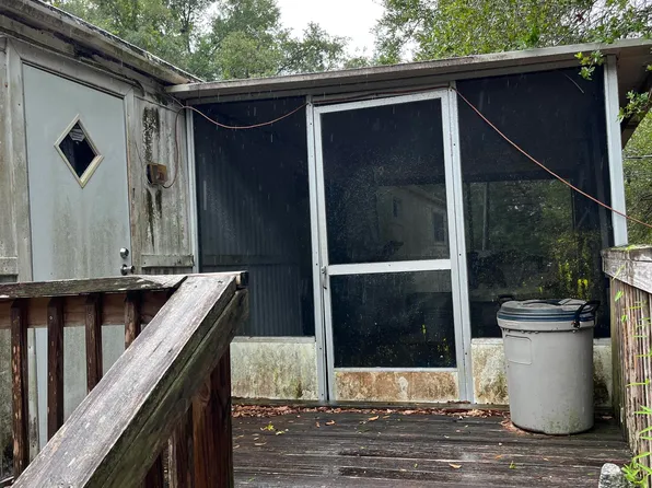 2746 E Mars St, Inverness, FL 34453