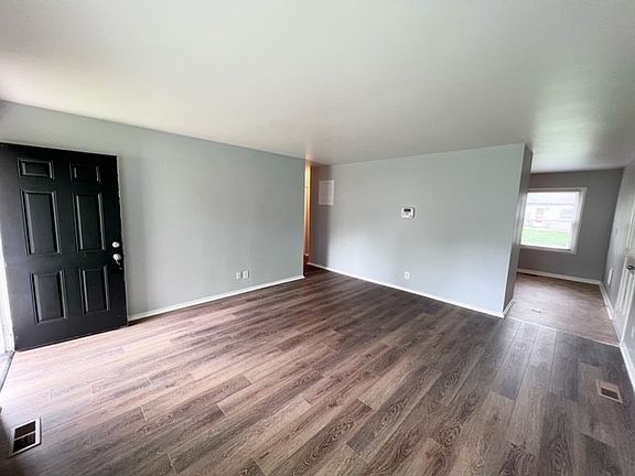 7746WysongLivingRoom_09122022