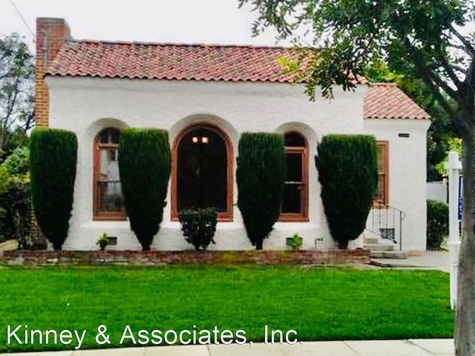 1st image of 3707 E Livingston Dr
