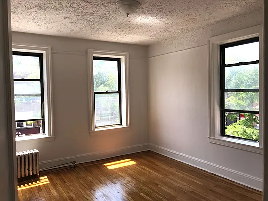 Rented by Vass Stevens Group | media 19