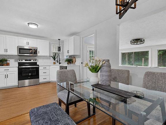 2nd image of 47 Southville Rd