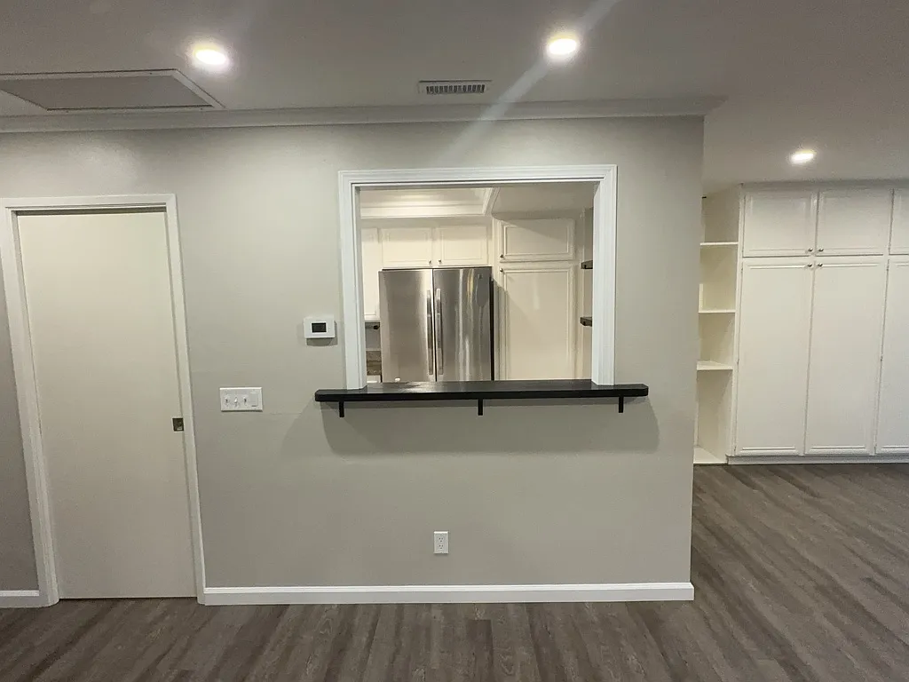 3 bed, 1653 sqft, $3,300 — Photo 3