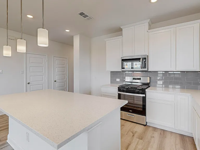 353 Princewood Dr — Photo 21