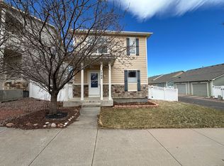 1704 Flintshire St, Colorado Springs, CO 80910