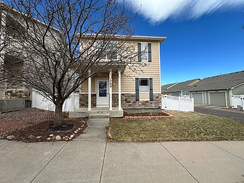 1704 Flintshire St Photo 1