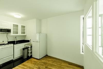 1st image of 213 6th Ave APT 9