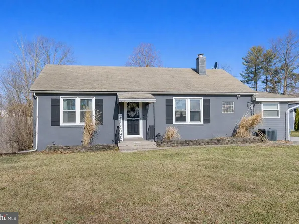 105 N Trooper Rd, Norristown, PA 19403