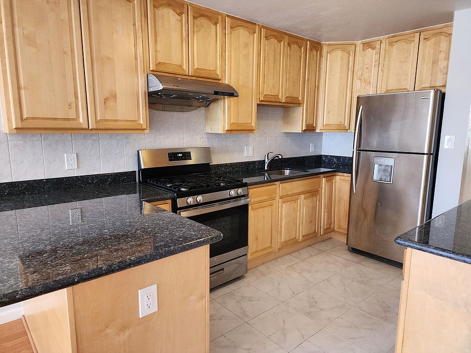 1st image of 1255 16th Ave APT 1
