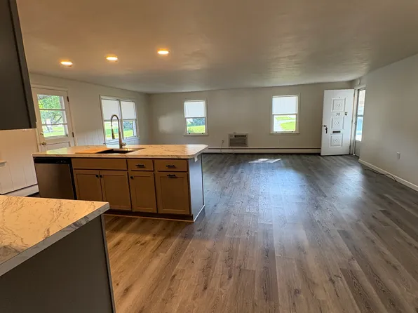 (undisclosed Address), Elizabethtown, PA 17022
