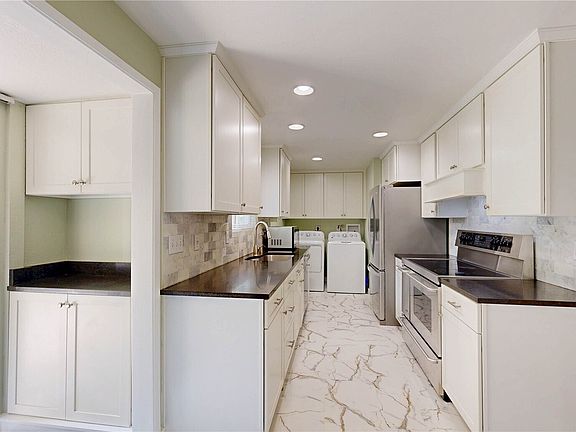 5th image of 6518 194th Avenue E