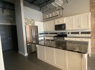 108 W 1st Ave APT 203, Owasso, OK 74055