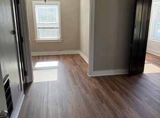 610 N Buxton St APT 11, Indianola, IA 50125