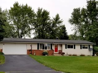 865 N 2401st Rd, Oglesby, IL 61348