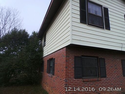 2nd image of 111 Peachwood St