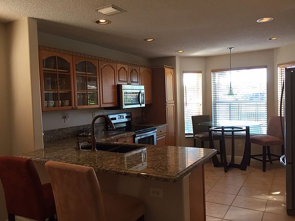 4th image of 5022 Prairie Dunes Village Cir