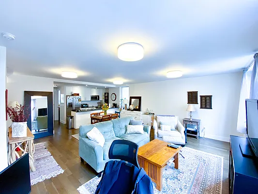 Rented by Highline Residential | media 34