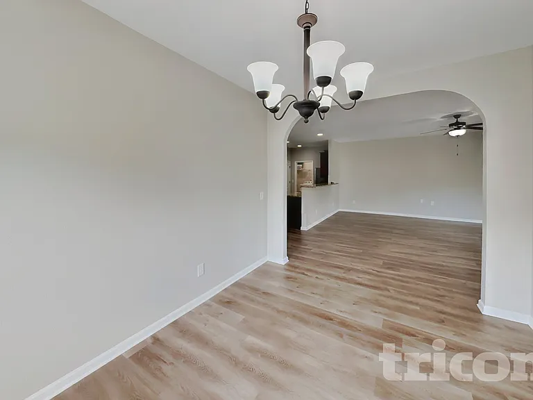 820 Mesa Verde Pl — Photo 4