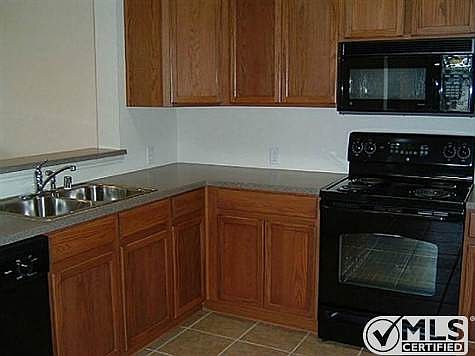 5th image of 2301 Stonepark Pl