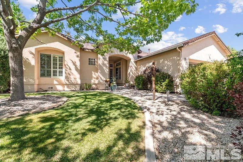2816 Pebbleridge Dr photo 1