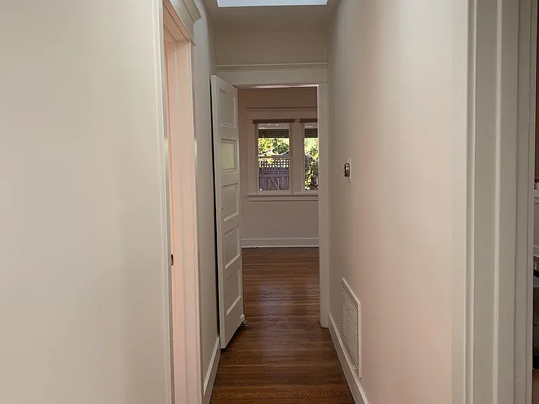 1122 Manzanita St — Photo 13