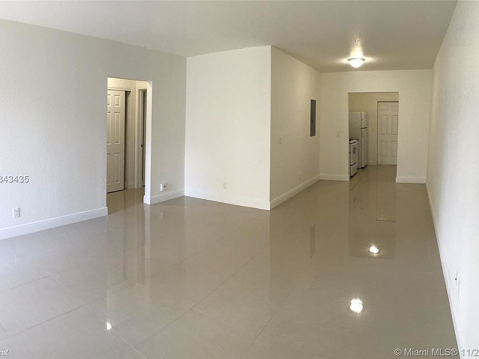 1st image of 9770 E Bay Harbor Dr APT 2