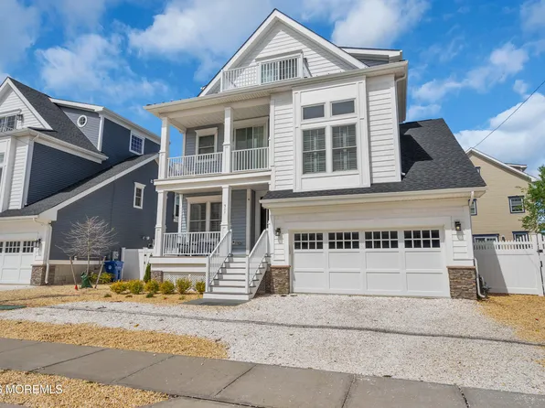 511 Highway 35 N, Mantoloking, NJ 08738