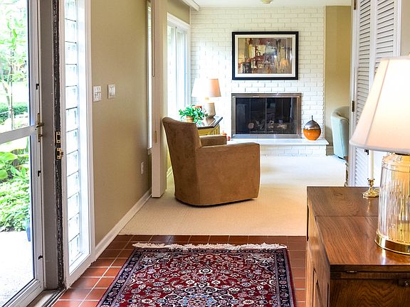 4th image of 4275 Orchard Hill Dr